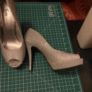Fioni Night 4 inch heels